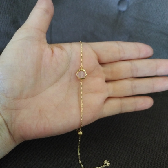 La Meno Hexagon Rose🌹Quartz💎Bracelet - Picture 8 of 15